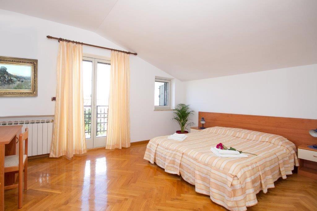 Villa Sveta Eufemija Bed End Breakfast I Rovinj Exterior photo
