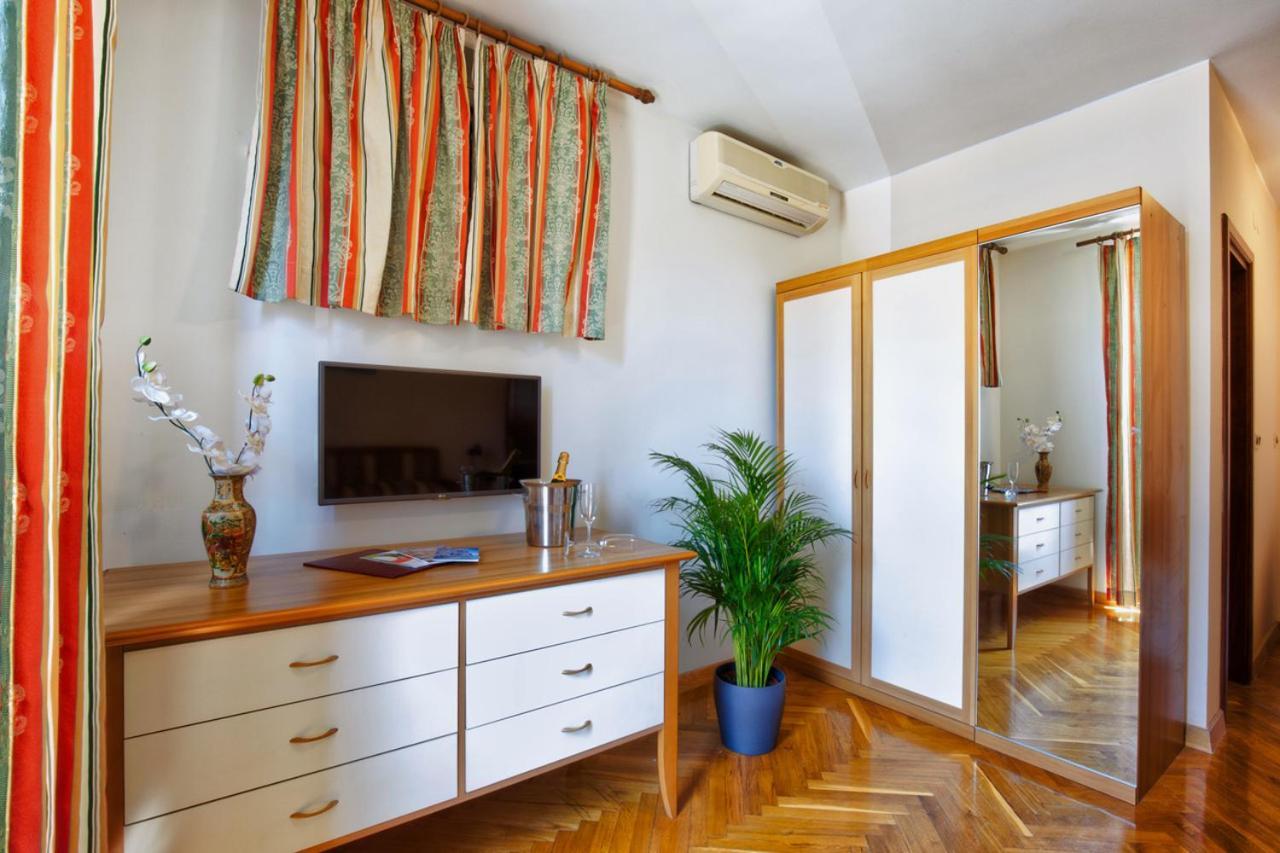 Villa Sveta Eufemija Bed End Breakfast I Rovinj Exterior photo